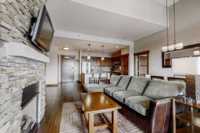 Trailhead Lodge 5115